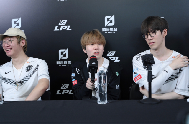 圭前锋苏亚 圭前锋苏亚