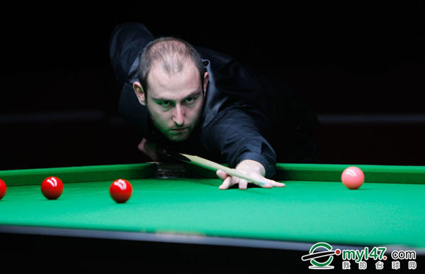 队聚集了更 队聚集了更