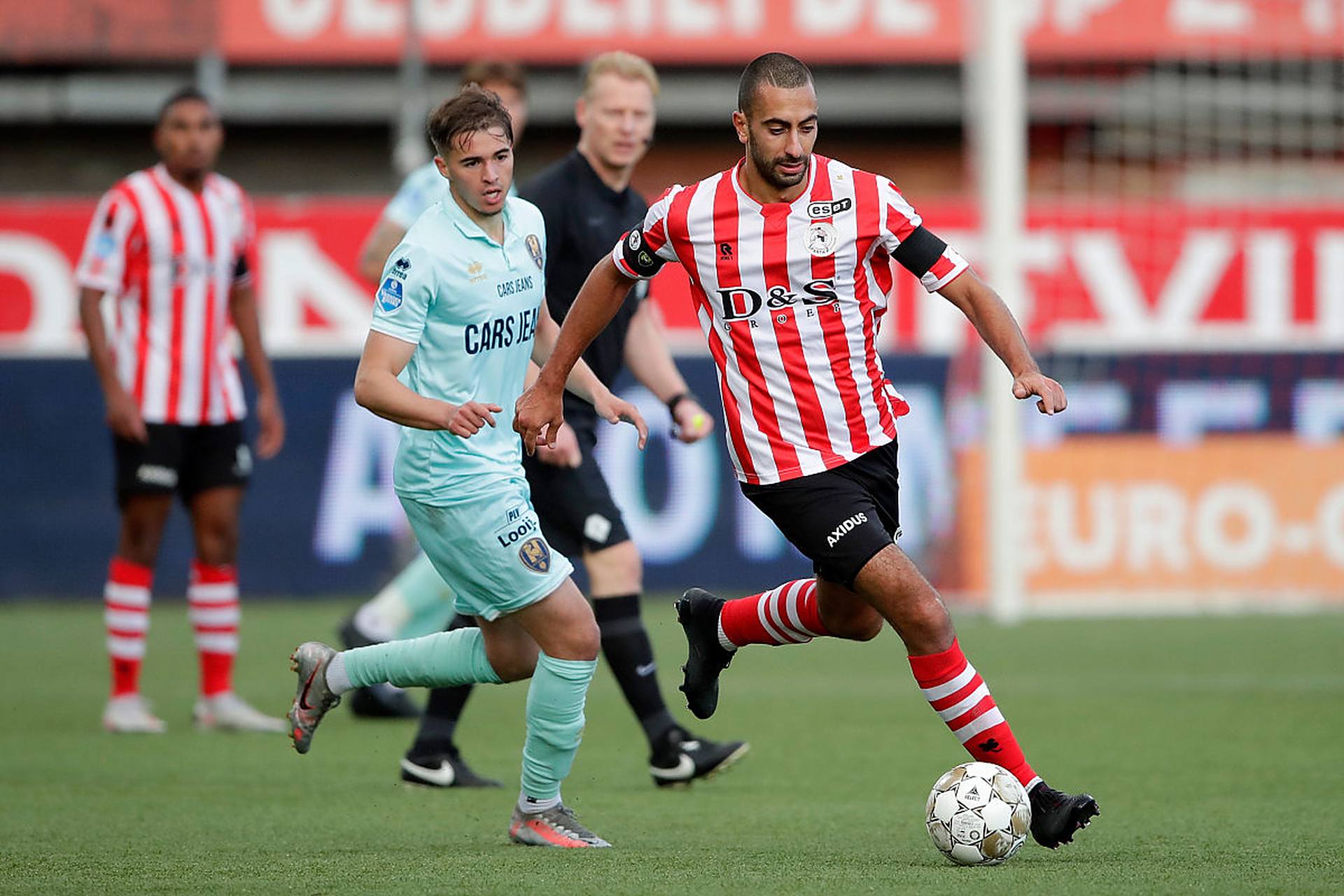 轻剑技伤提 轻剑技伤提