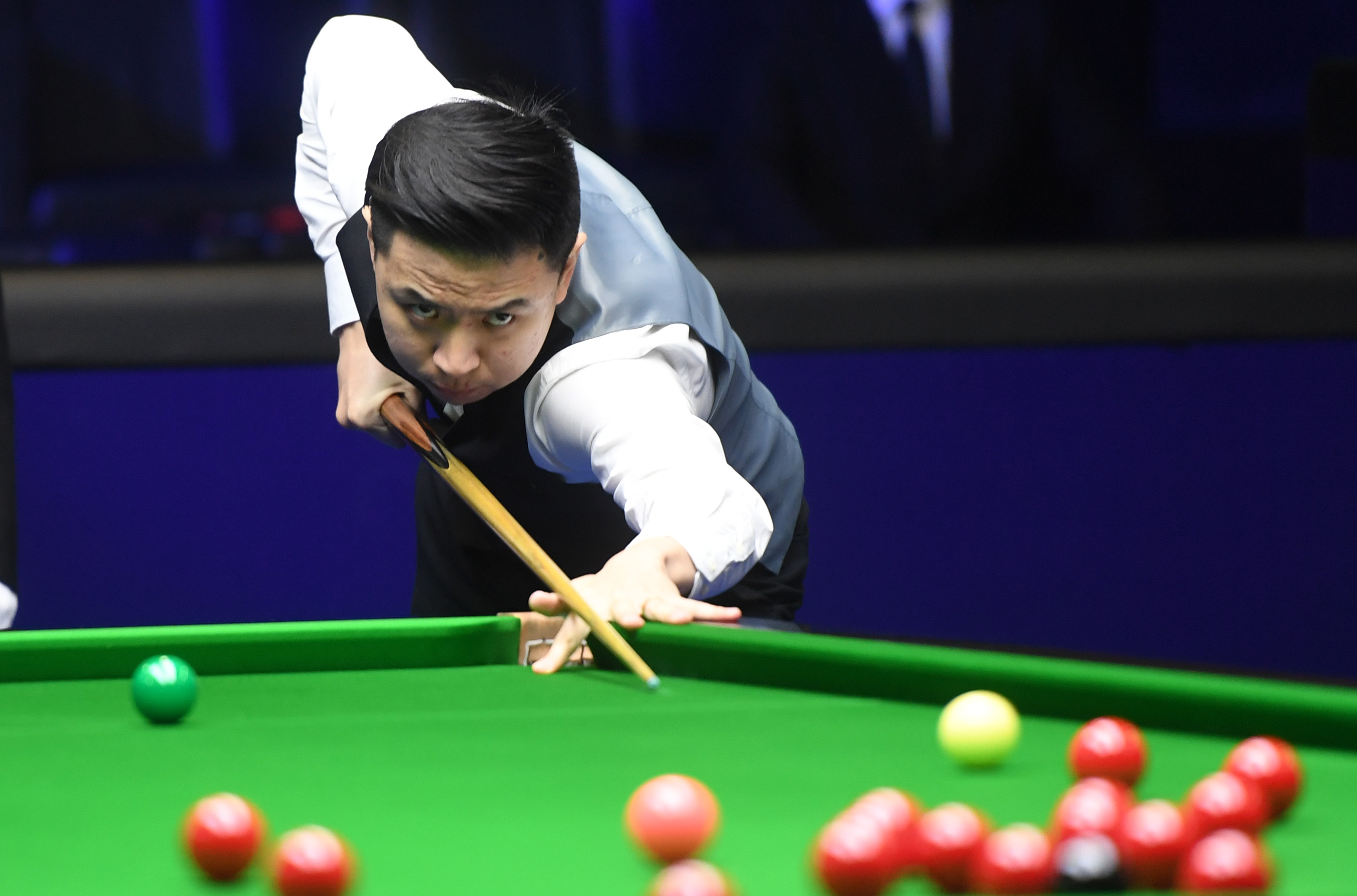 能否留在场 能否留在场